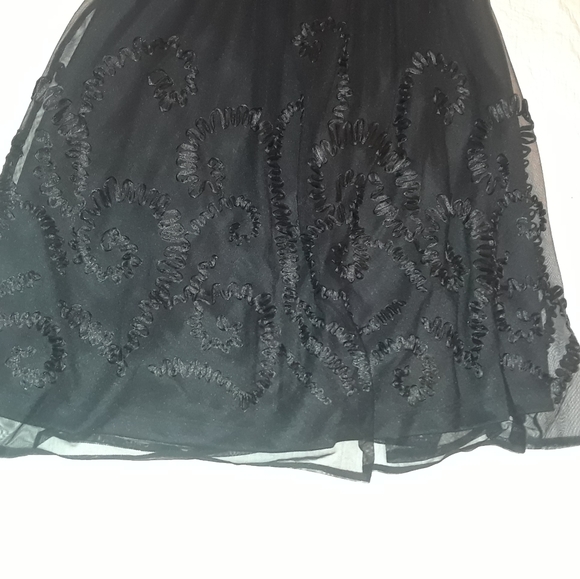 Signature by Bobbie Bee party dress - Picture 4 of 6